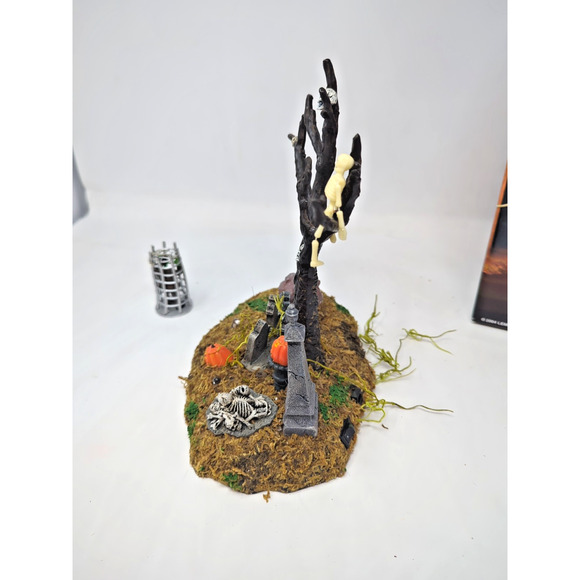 Lemax Spooky Town Village "CAGED MONSTER" Lighted Accessory Retired #44106 -2004 - Picture 3 of 8